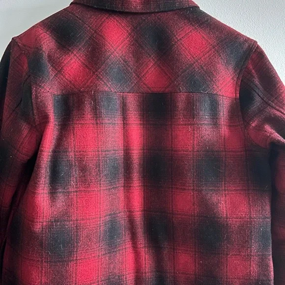 Pendleton red Shirt Jacket Quilted Lining Small - Picture 8 of 10